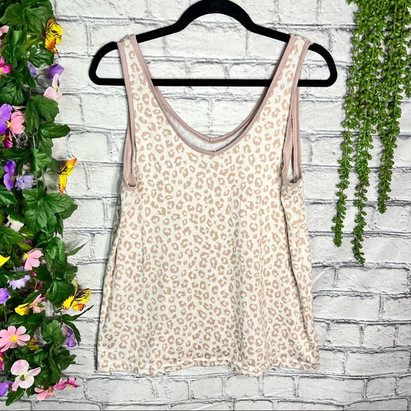 ]🌼3/$30🌼Nicole Miller New York Leopard Printed Super Soft Swing Tank Size Med. - Picture 2 of 15